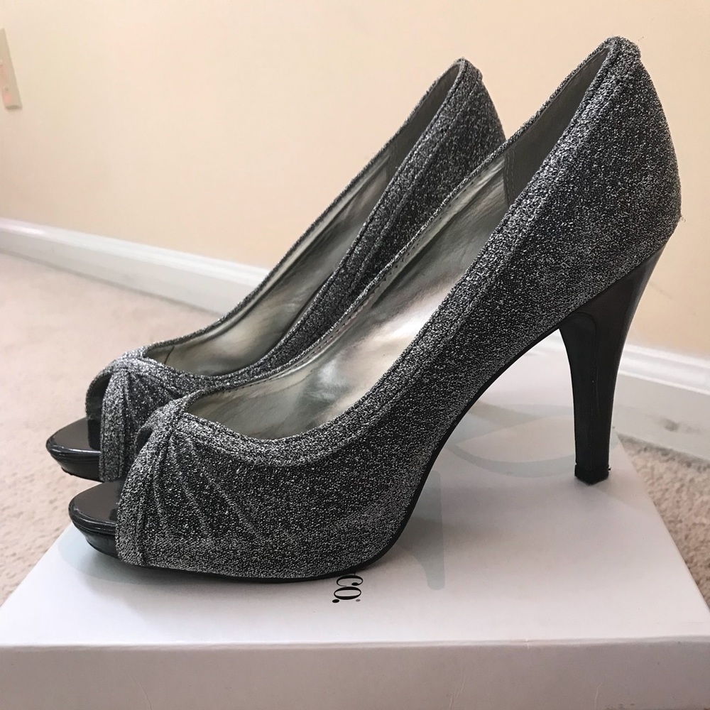 Silver/gray heels